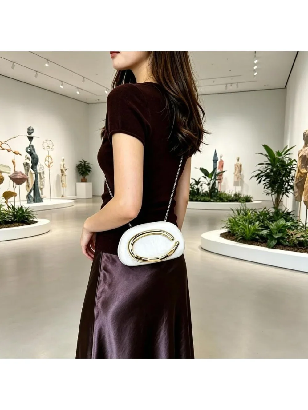 〽️Women’s Pearl White Acrylic Clutch Purse Chain Shoulder Imported Crossbody Bag